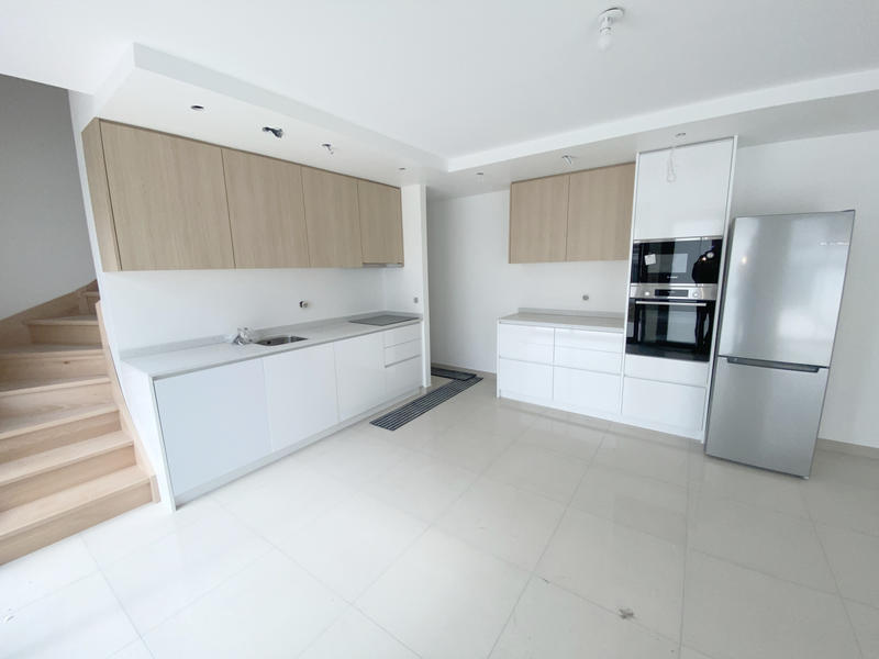 Maison - 99 m² - 4 pièces