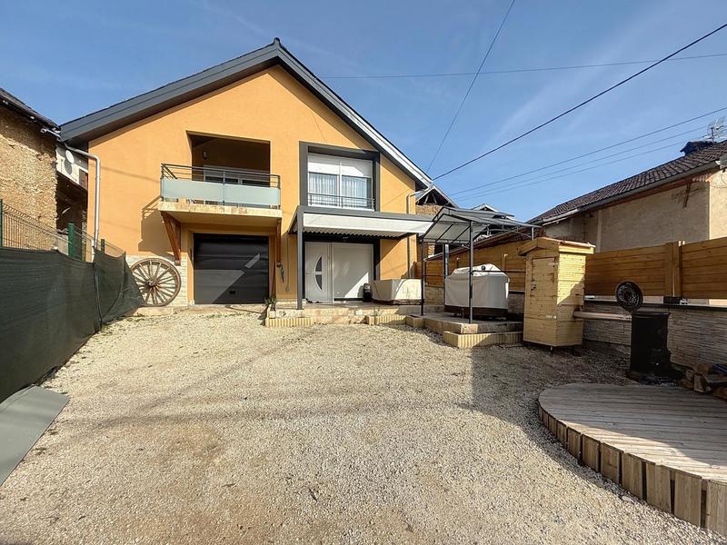 Maison - 149 m² - 6 pièces