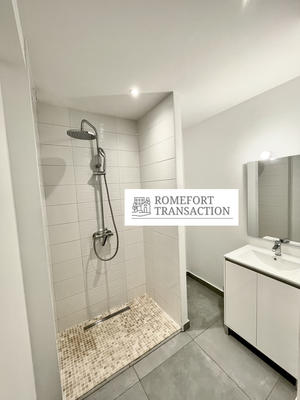 Appartement - 81 m² - 3 pièces