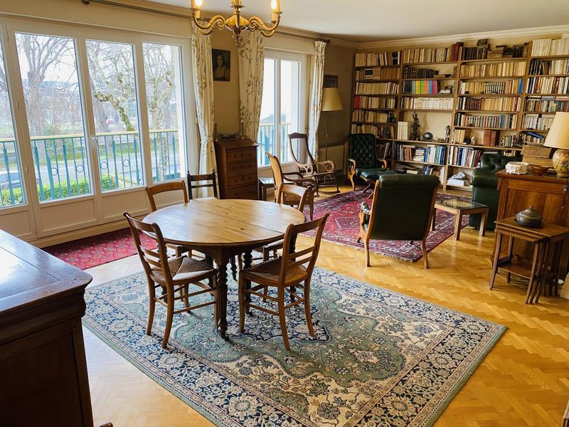 Appartement - 127 m² - 5 pièces