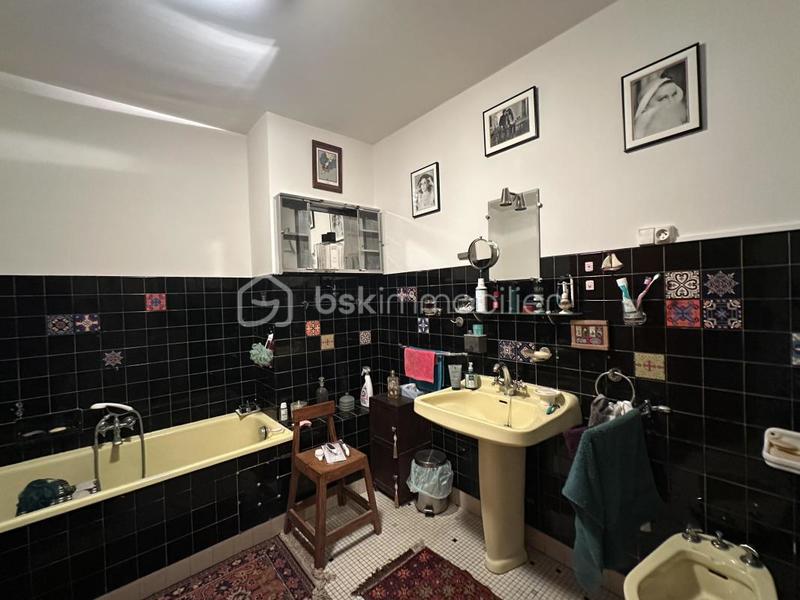 Appartement - 108 m² - 4 pièces