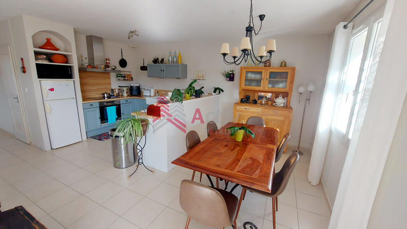 Maison - 102 m² - 4 pièces