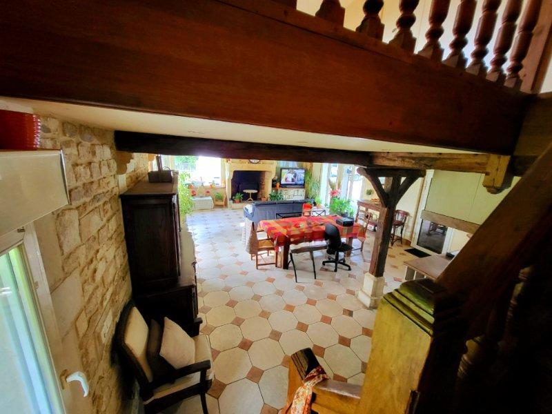 Maison - 200 m² - 7 pièces