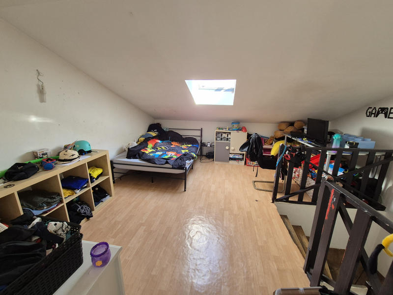 Maison - 149 m² - 6 pièces