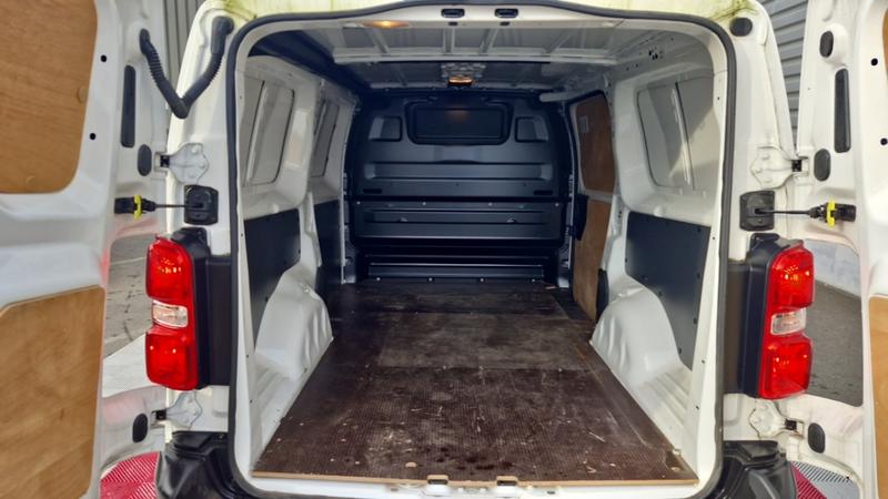 Peugeot Expert Fourgon tole long bluehdi 145 ss bvm6 premium