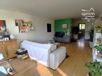 Appartement - 84 m² - 4 pièces