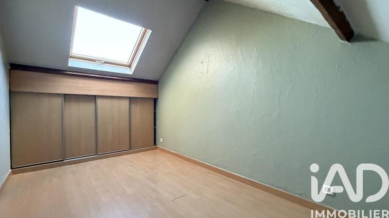 Maison - 96 m² - 5 pièces