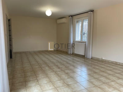 Maison - 159 m² - 6 pièces