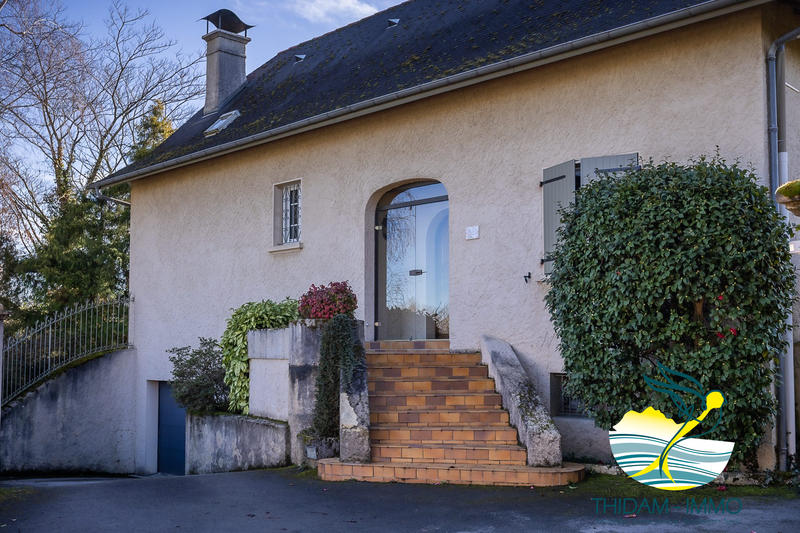 Maison - 170 m² - 6 pièces