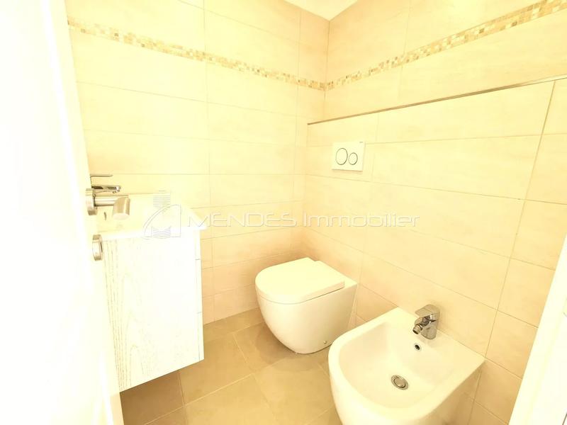 Villa sur toit - 135 m² - 4 pièces