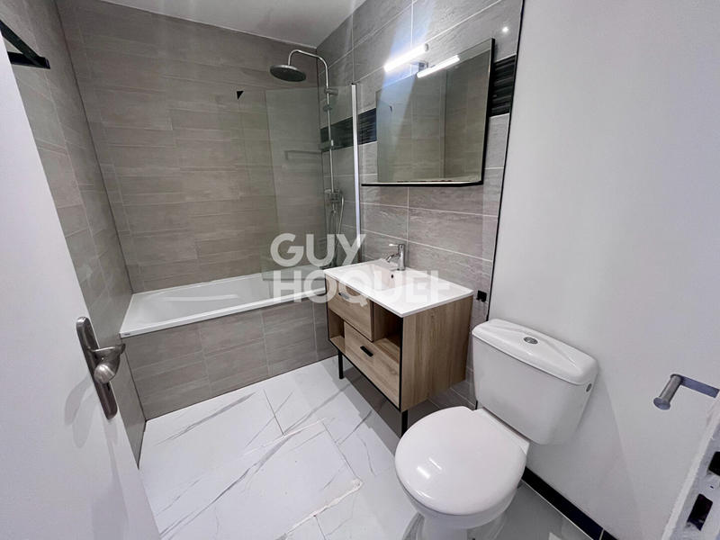 Maison - 101 m² - 5 pièces