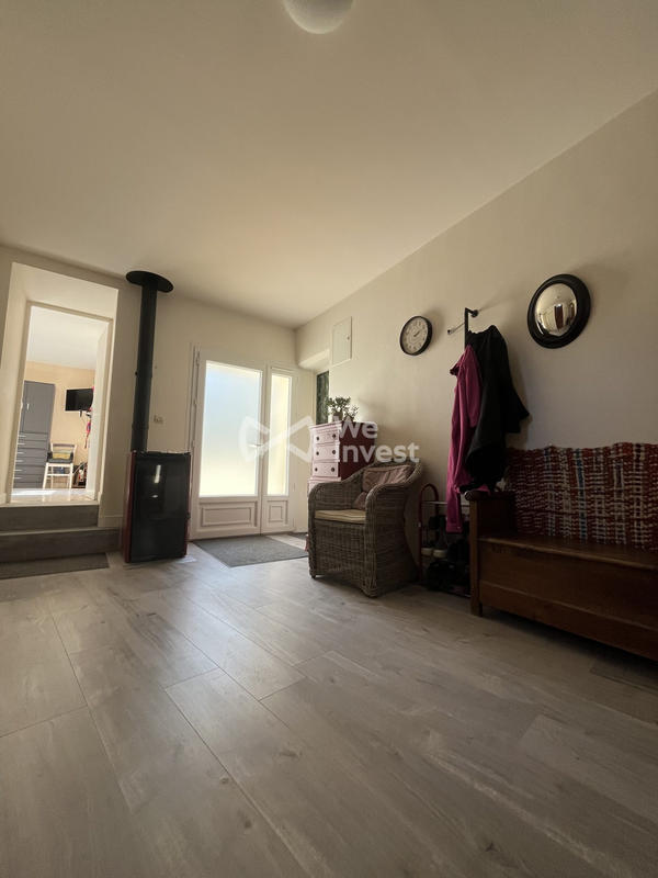 Maison - 240 m² - 7 pièces