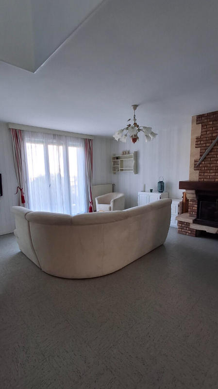 Maison - 97 m² - 6 pièces