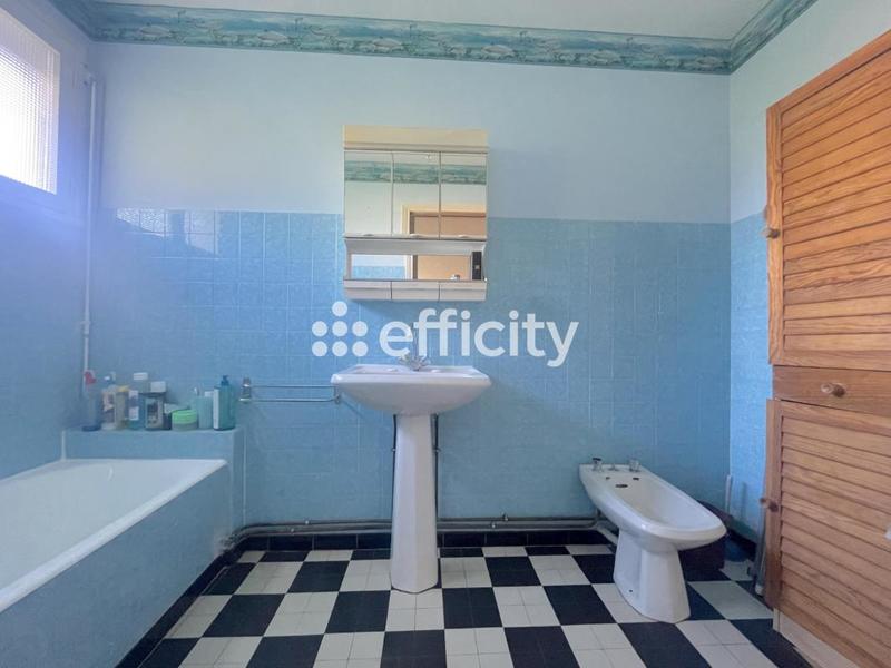 Maison - 88 m² - 4 pièces