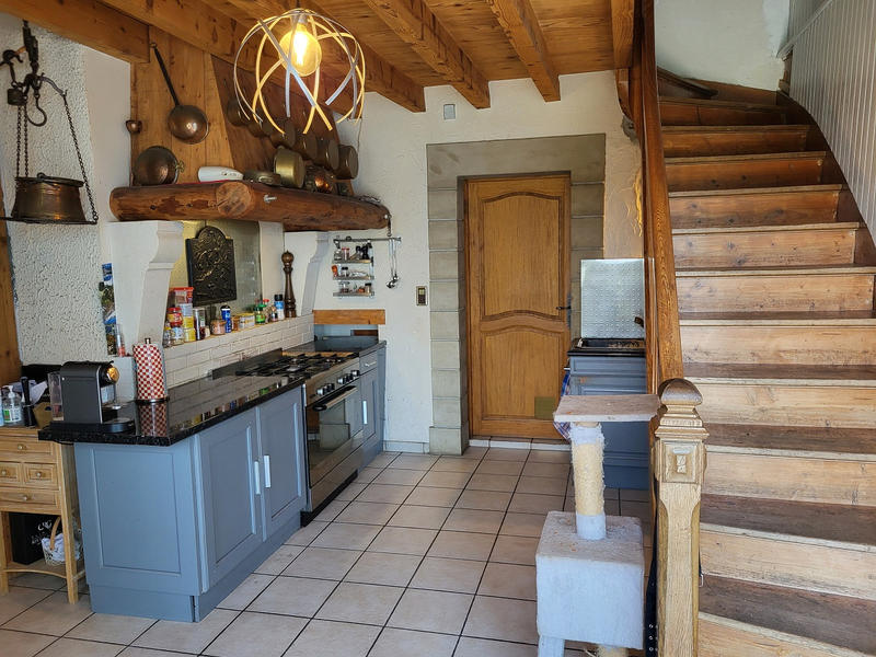 Corps de ferme - 483 m² - 8 pièces