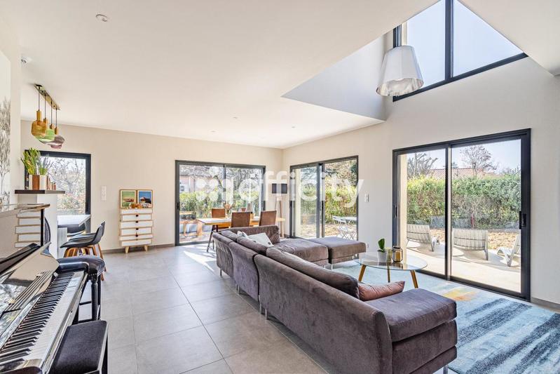 Villa - 133 m² - 5 pièces