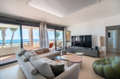 Appartement - 143 m² - 5 pièces