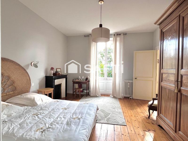 Maison - 178 m² - 7 pièces