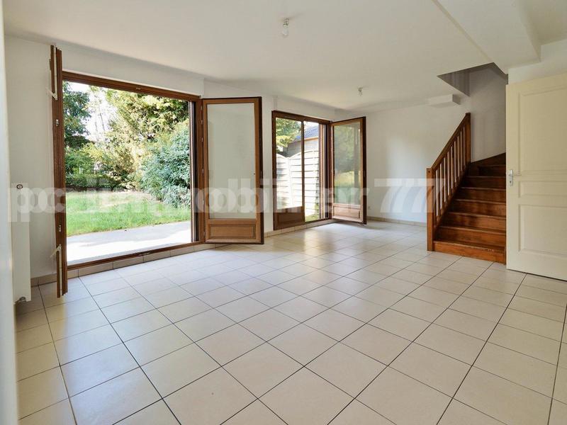 Maison de bois - 98 m² - 6 pièces