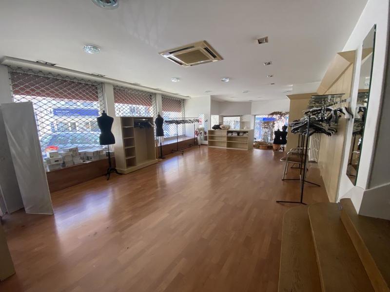 Local commercial - 250 m²