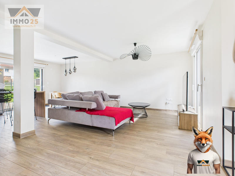 Maison - 136 m² - 6 pièces