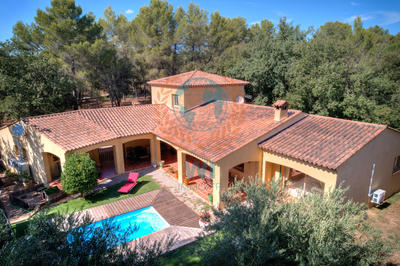 Villa - 160 m² - 5 pièces