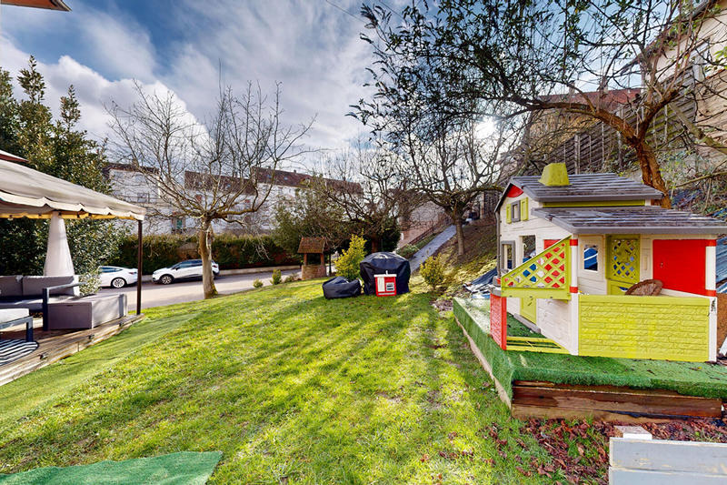 Appartement - 109 m² - 4 pièces