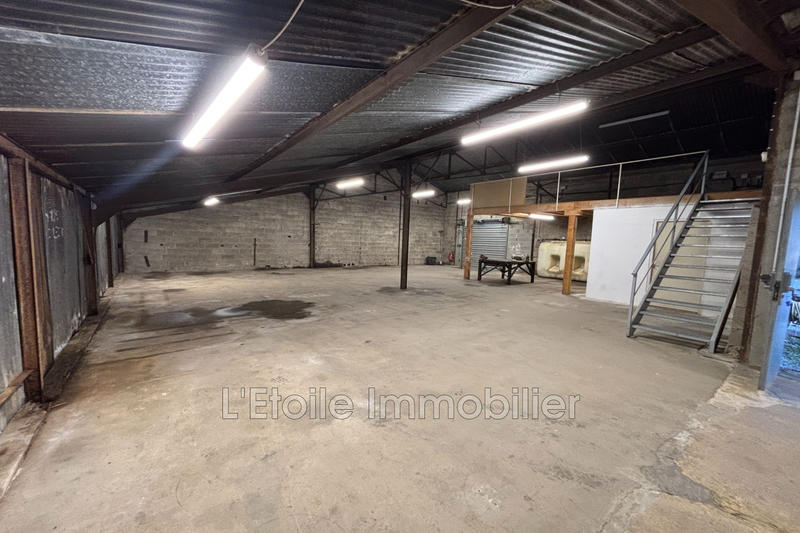 Local commercial - 231 m²