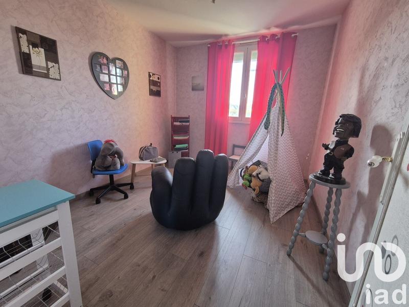 Maison - 97 m² - 5 pièces