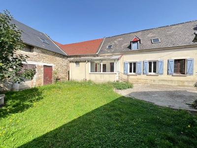 Maison - 121 m² - 4 pièces