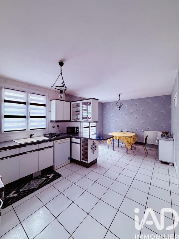 Maison - 161 m² - 7 pièces