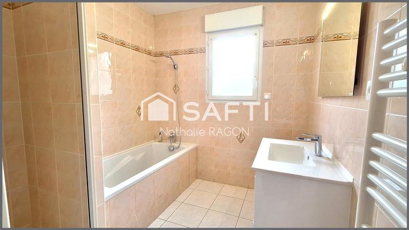 Maison - 97 m² - 5 pièces