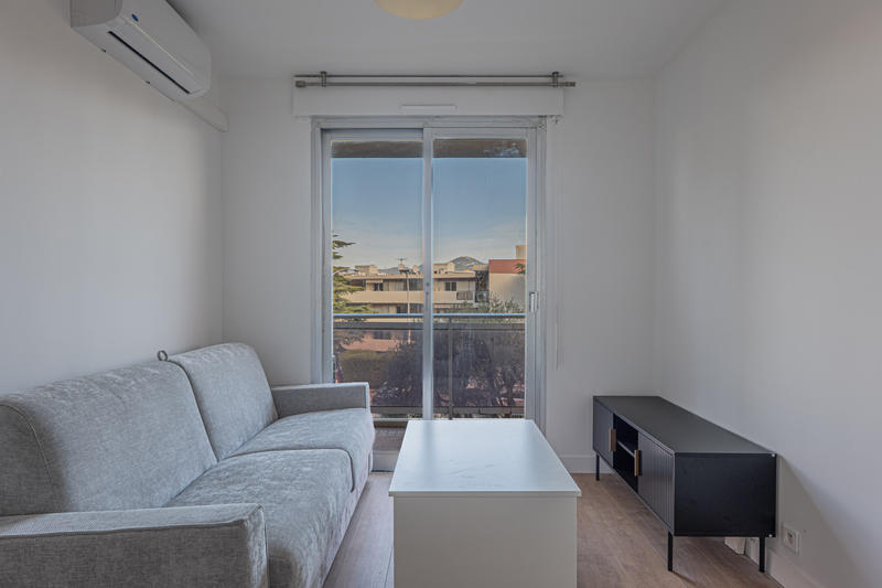 Appartement - 15 m² - 1 pièce