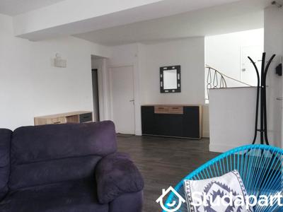 Chambre - 13 m² - 1 pièce