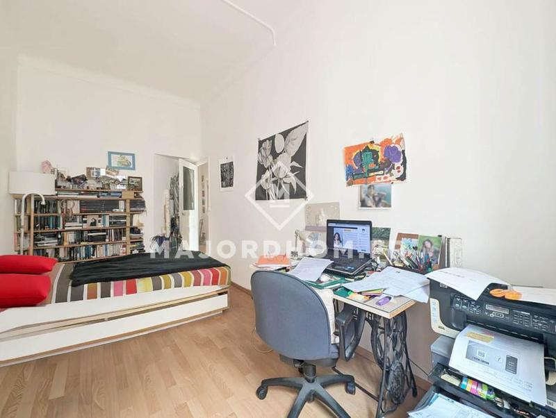 Appartement - 77 m² - 3 pièces