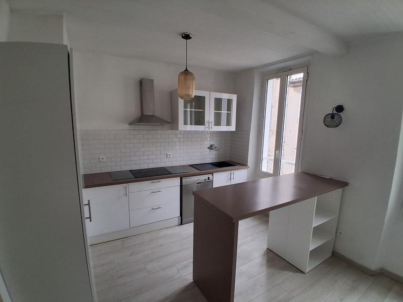 Appartement - 93 m² - 4 pièces