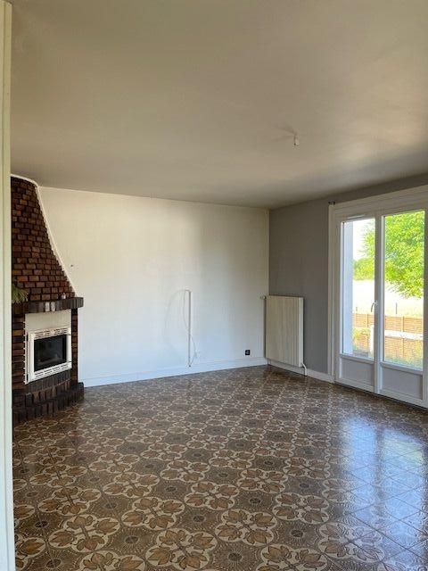 Maison - 95 m² - 5 pièces