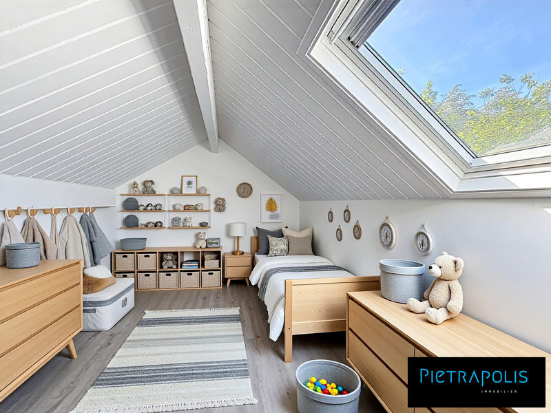 Maison ancienne - 205 m² - 6 pièces