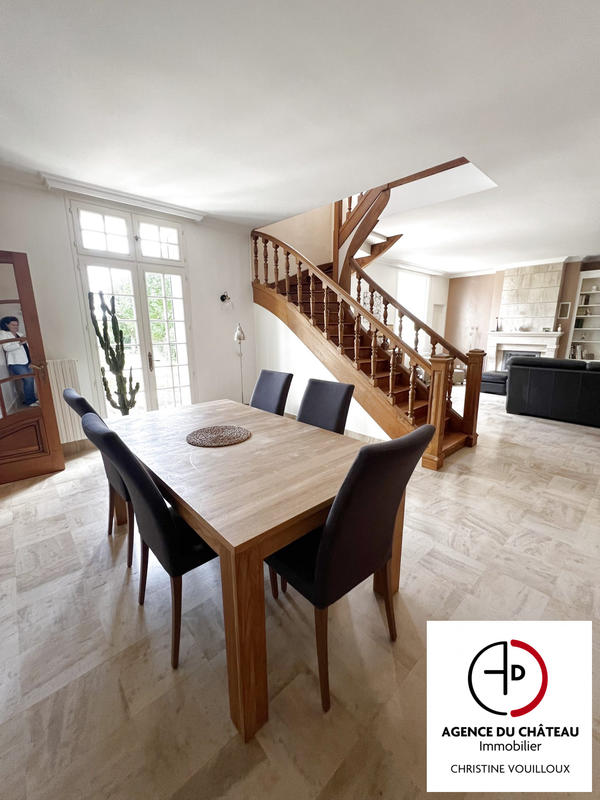 Maison - 192 m² - 6 pièces