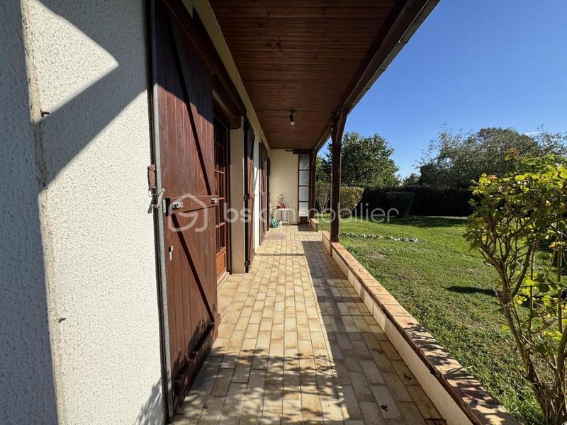 Maison - 188 m² - 8 pièces