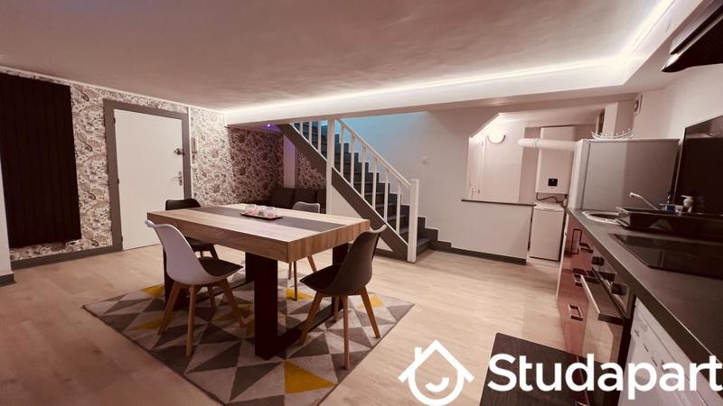 Chambre - 30 m² - 1 pièce