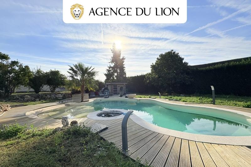 Longère - 235 m² - 9 pièces