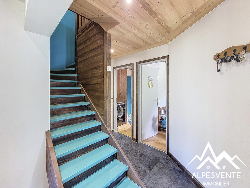 Appartement - 83 m² - 4 pièces