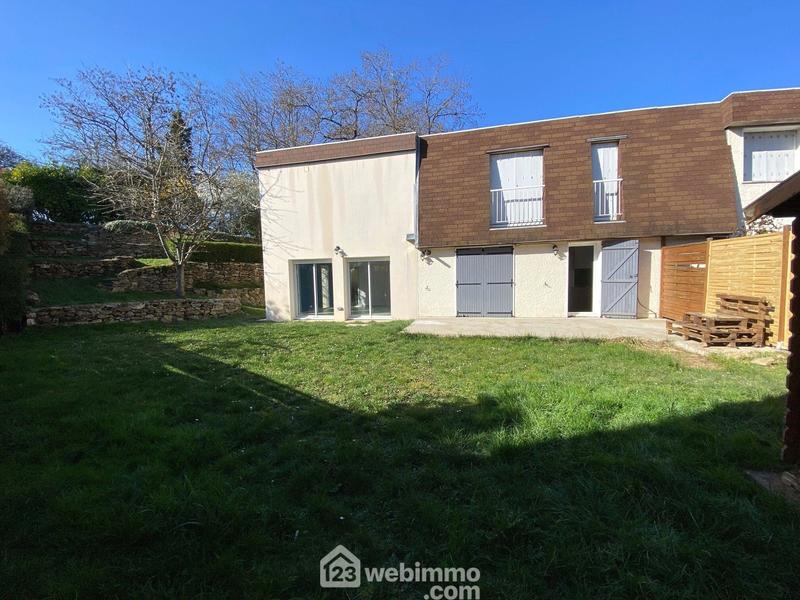 Maison - 140 m² - 6 pièces