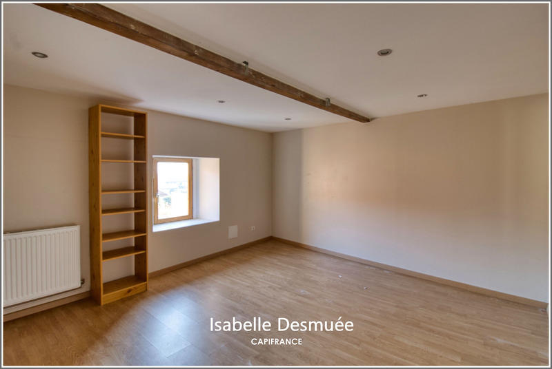 Maison de village - 104 m² - 4 pièces