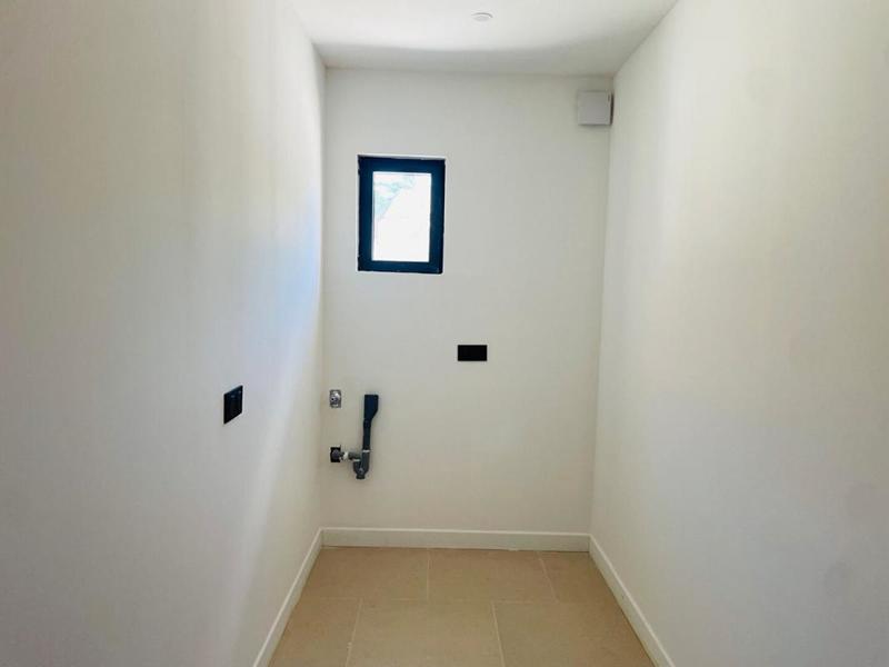 Maison - 130 m² - 4 pièces