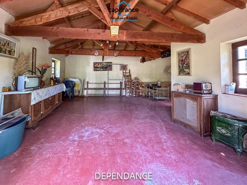 Propriété - 140 m² - 5 pièces