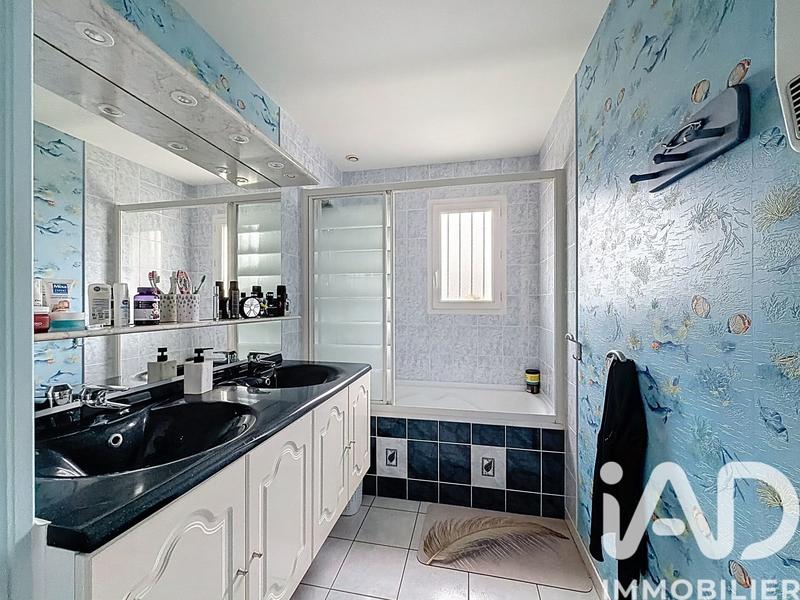 Maison - 120 m² - 6 pièces