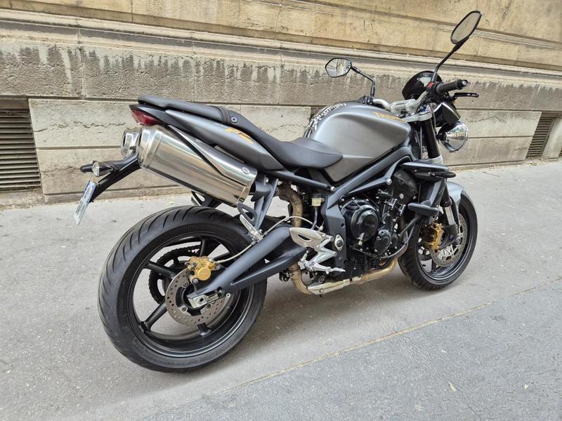 Triumph Street Triple R