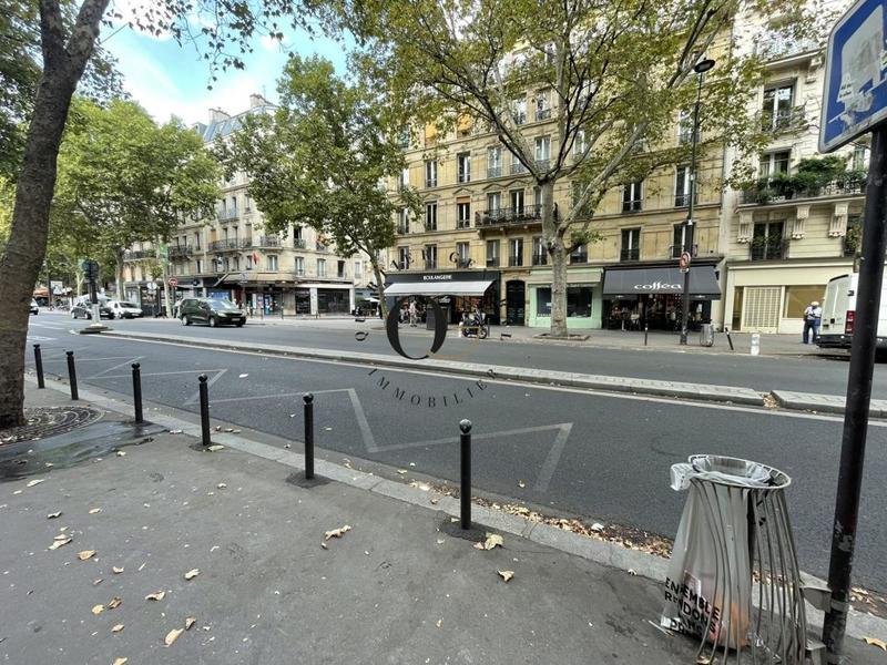 Local commercial - 128 m² - 3 pièces